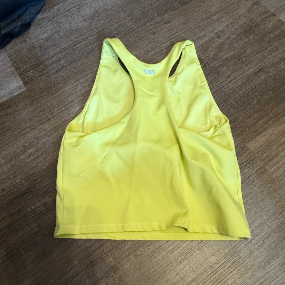 DSG Yellow Fitted Crop Tank Top - Picture 2 of 3